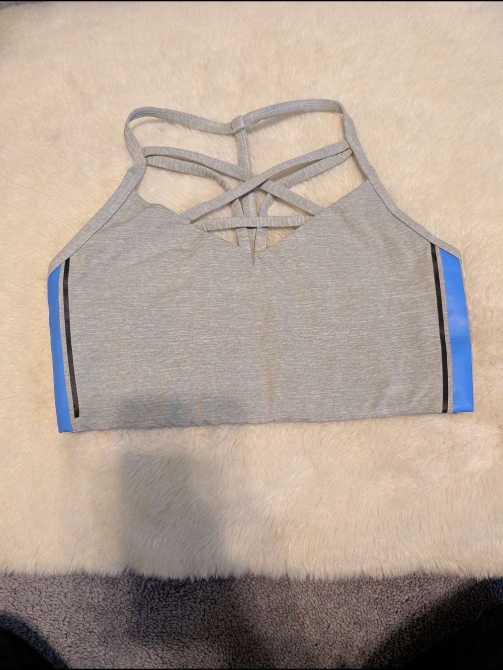 PINK Victoria's Secret Light Gray Ultimate Sports Bra